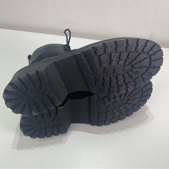 Madden Girl Women Carra Black Chunky Ankle Boots 9M Goth Emo Punk Moto Biker - Picture 6 of 7